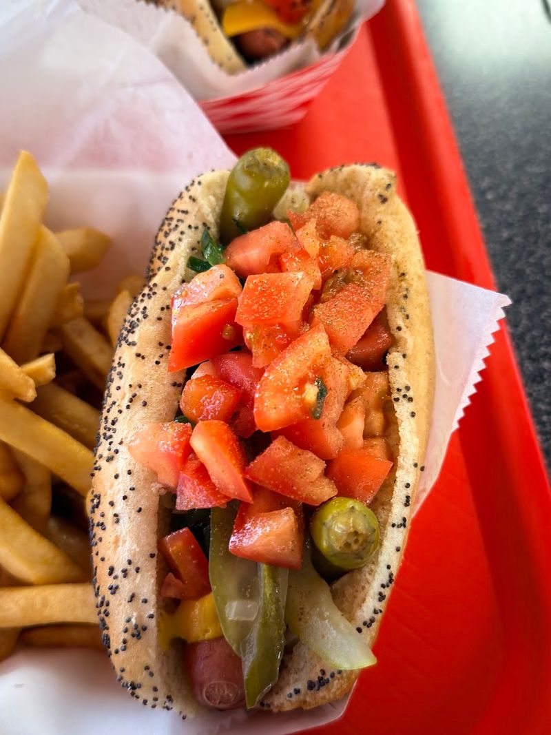 Mel&rsquo;s Hot Dogs - Tampa, FL