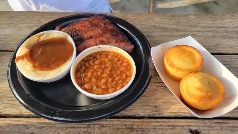 Fluffy Cornbread Done Right