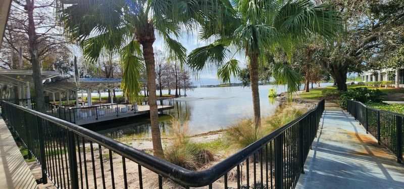 A Lake-Centered Lifestyle Without Coastal Prices