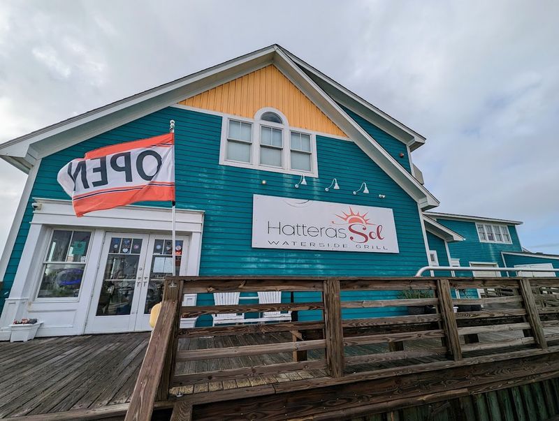 Hatteras Sol Waterside Grill - Hatteras