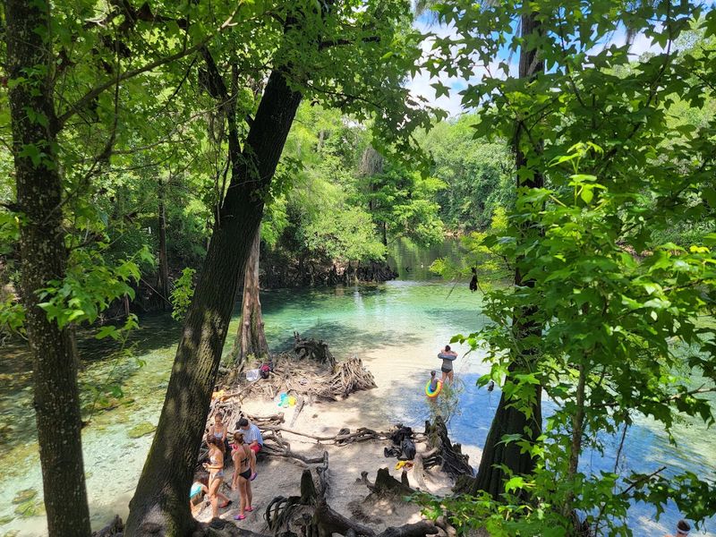 Family-Friendly Shallow Play Areas