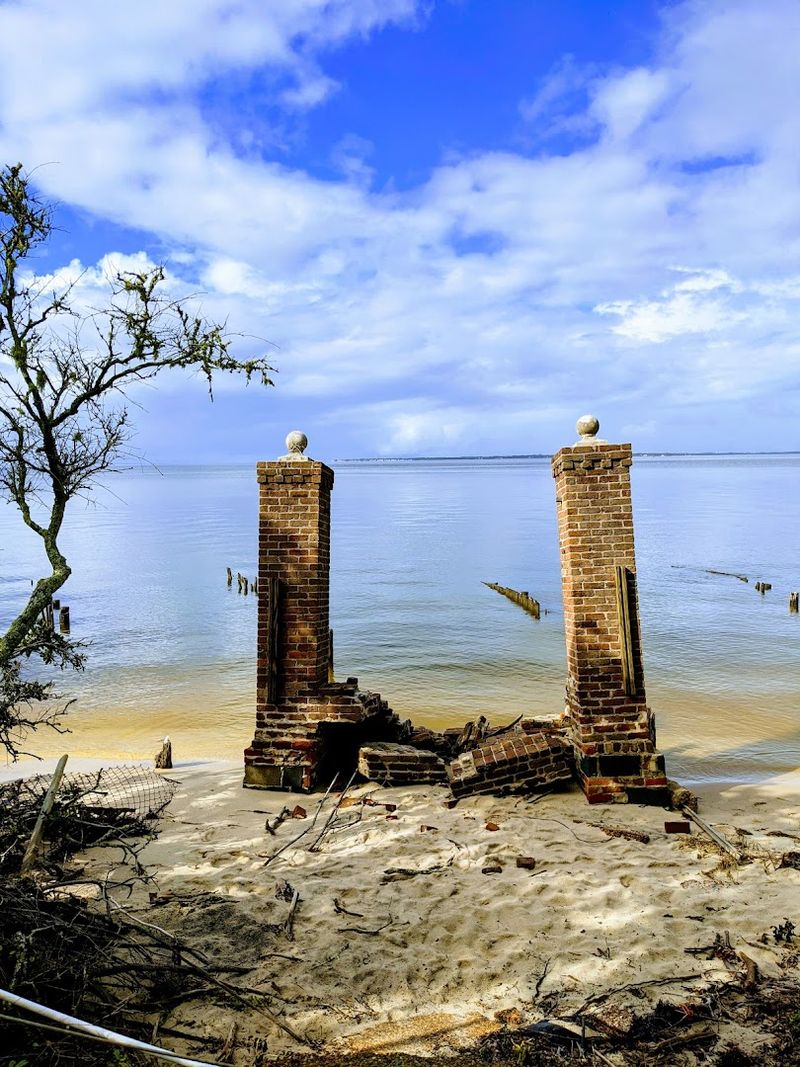 Complex Relationships With Indigenous Leaders