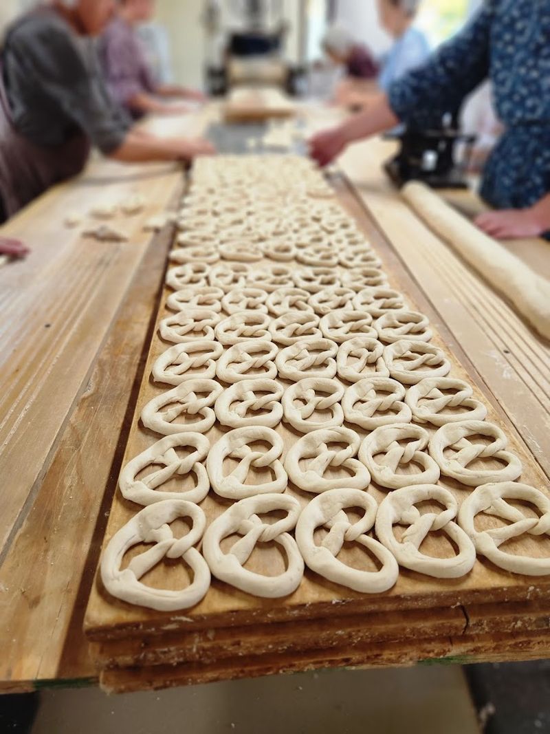 Martin's Pretzel Bakery (Akron)