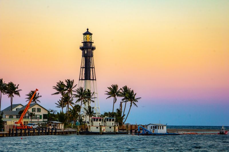 Hillsboro Inlet Lighthouse (Pompano Beach)