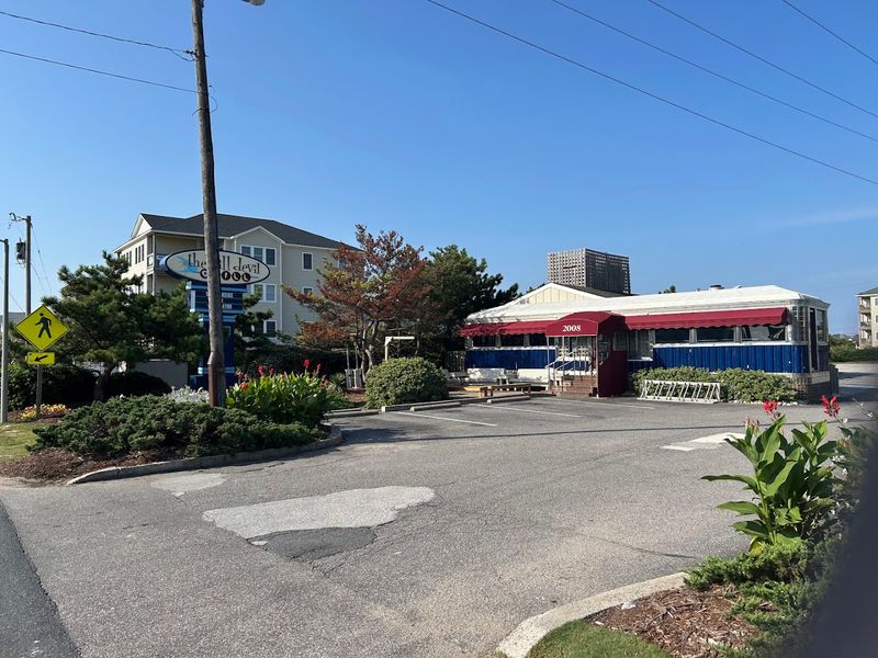 The Exterior — Small, Silver, and Completely Unpretentious