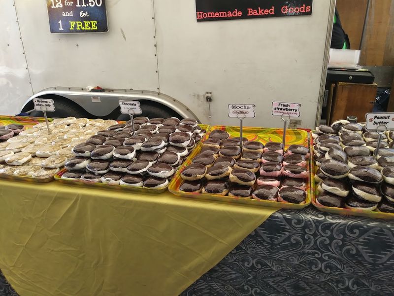 Root’s Country Market & Auction