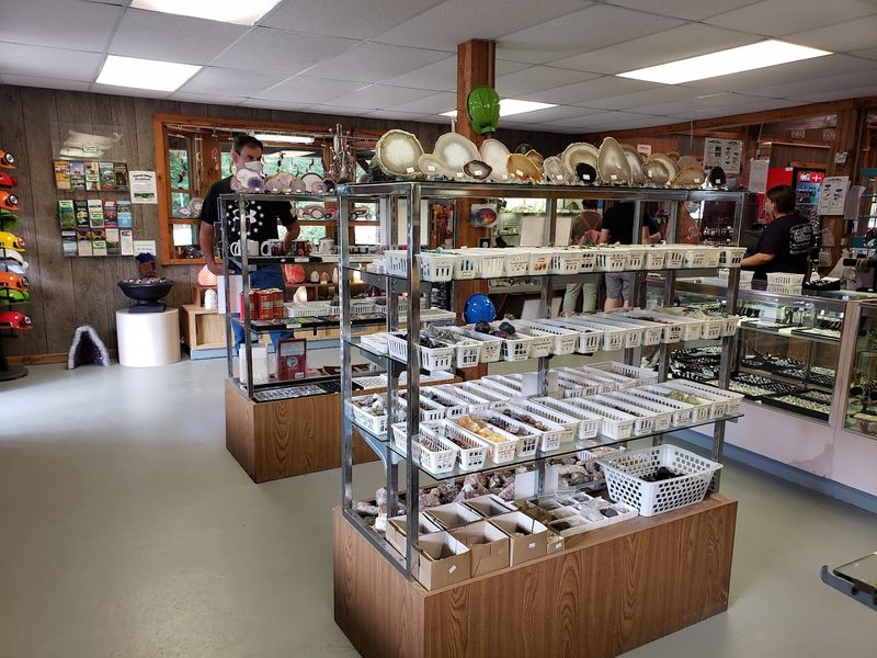 The Gift Shop and On-Site Jewelry Services: Bring Your Finds to Life