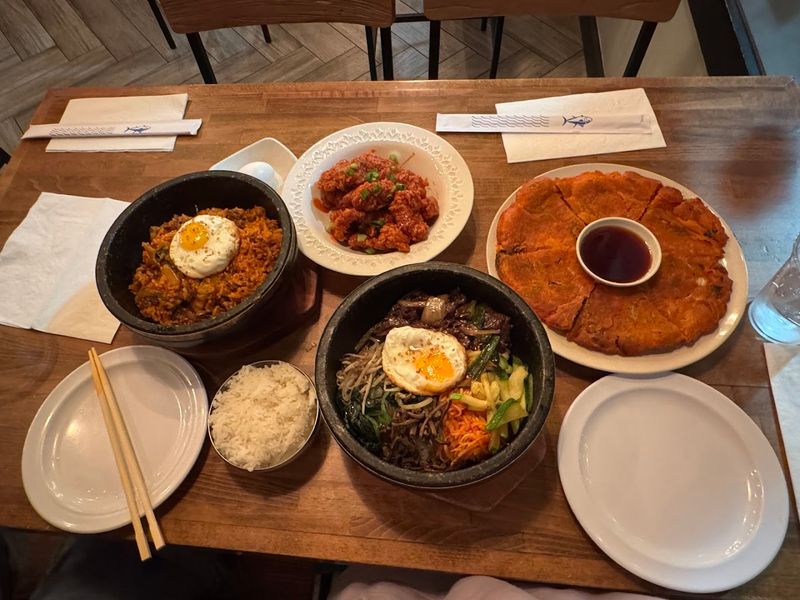 Nam Chon (Philadelphia, PA)