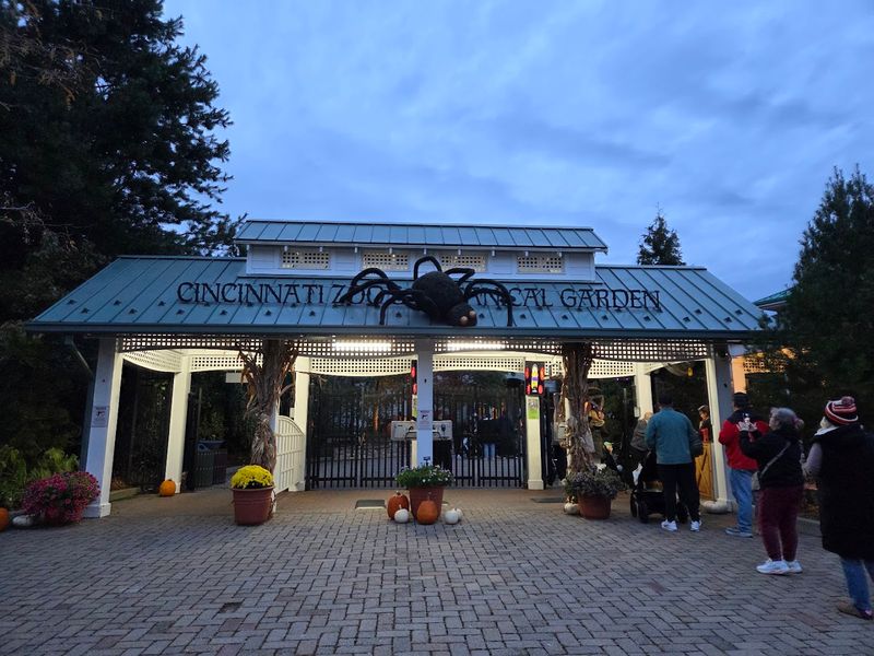 Cincinnati Zoo & Botanical Garden - Easter Celebration