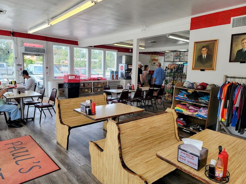 The Old-School Atmosphere You Can't Manufacture