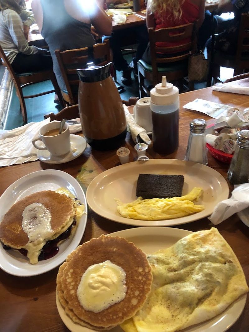 Ken & Mary&rsquo;s Restaurant