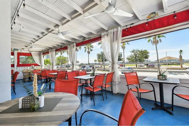 Gulfport Waterfront Dining Scene