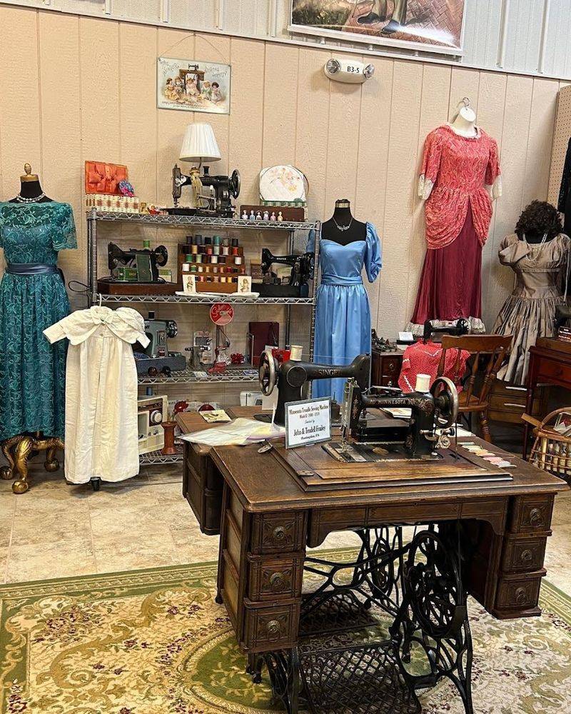 Guided Tours That Make the Past Feel Personal