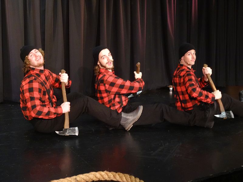 Bird-in-Hand Stage (Bird-in-Hand)