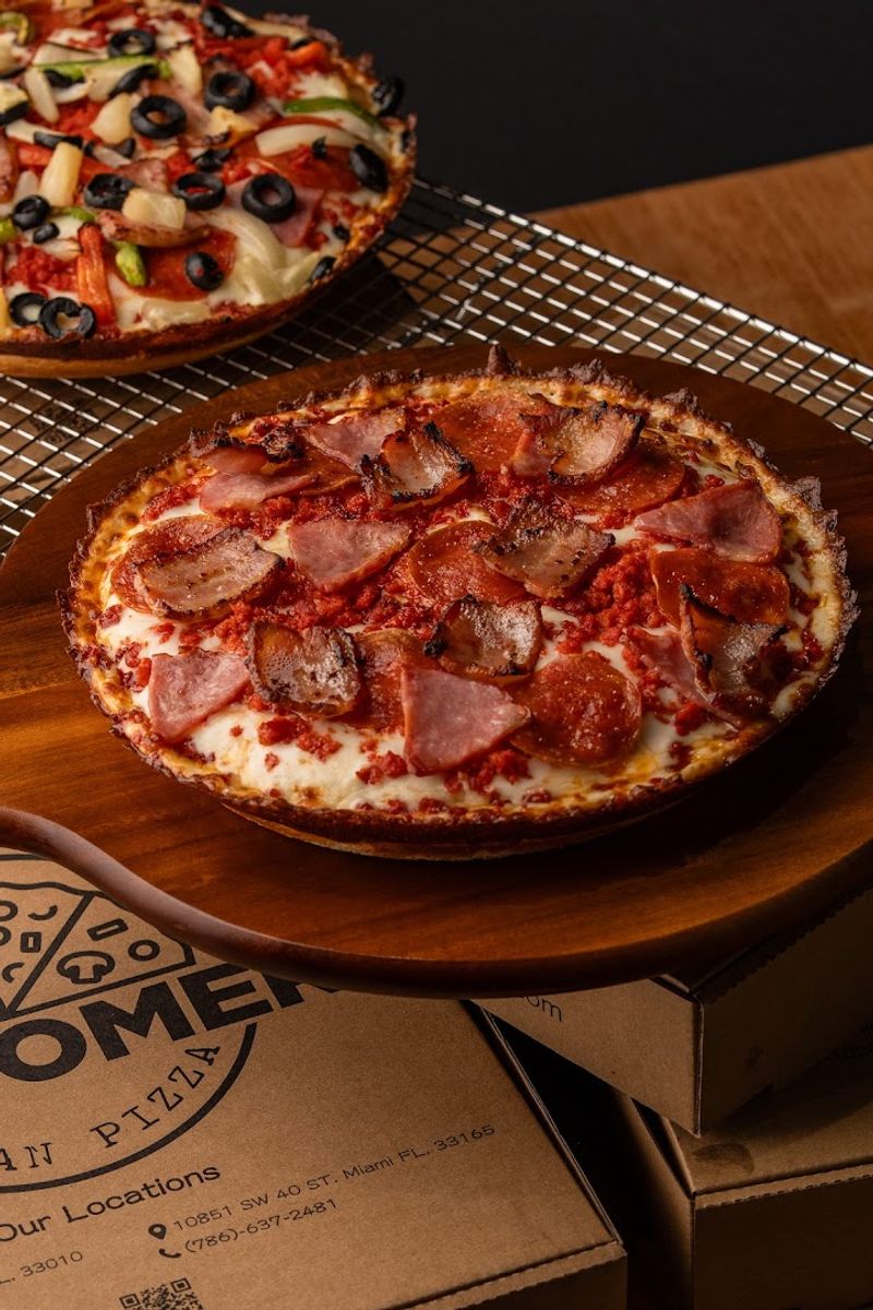 Pa&rsquo; Comer Cuban Pizza