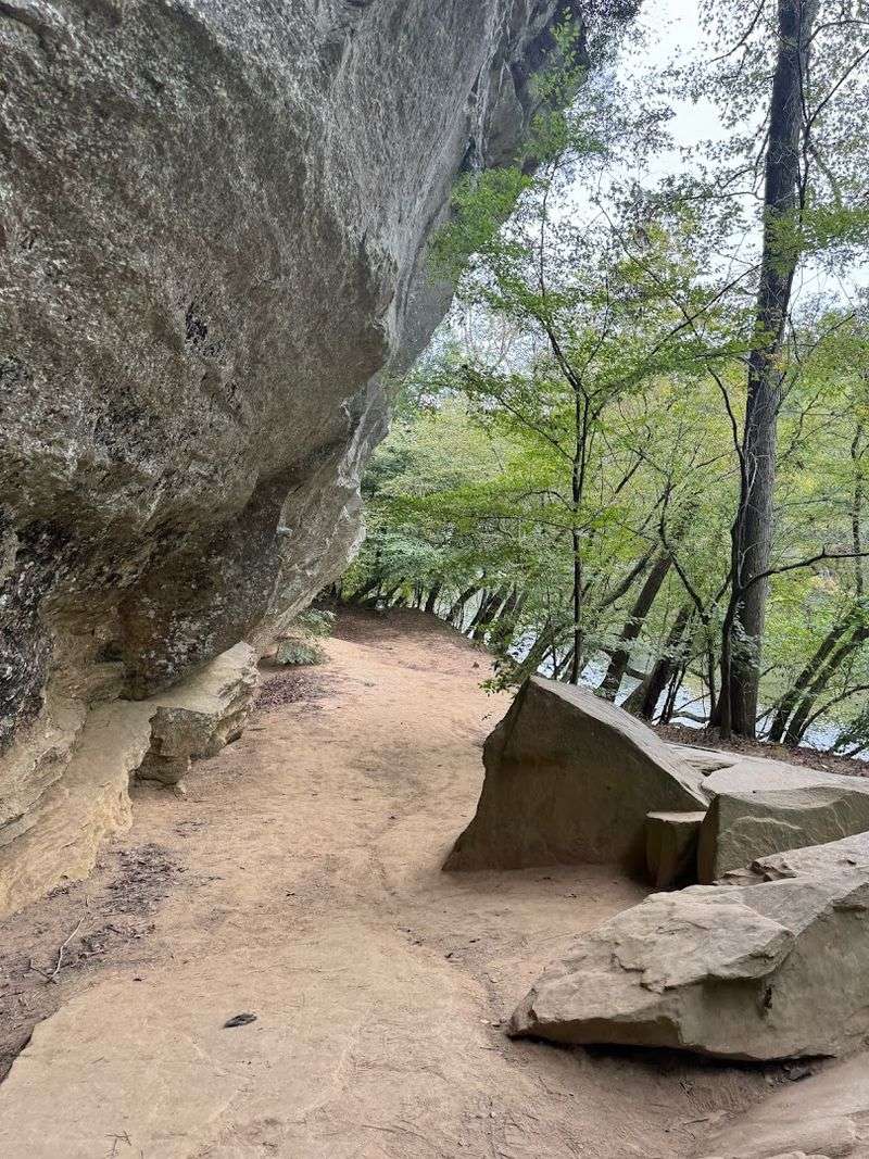 Raven Rock Loop Trail (Raven Rock State Park)