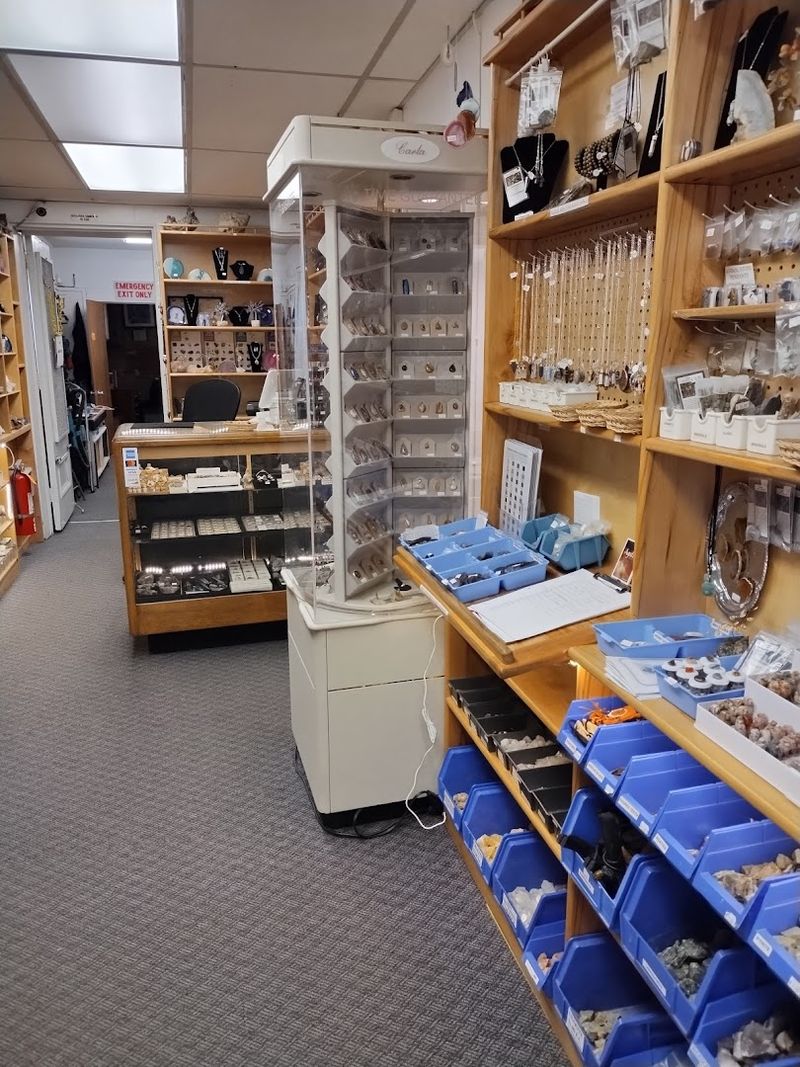 Where Geology Becomes Affordable and Tangible