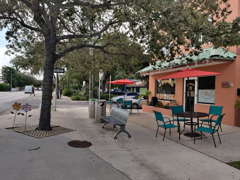 Lake Avenue, Lake Worth Beach
