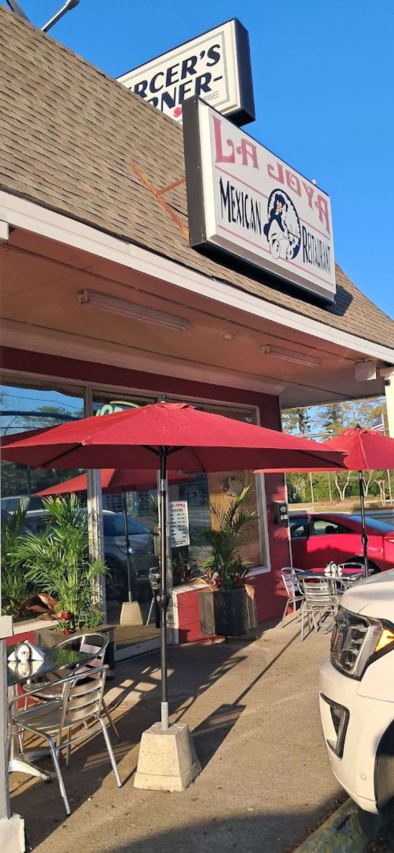 Visitor Info and Tips for Your Trip to La Joya