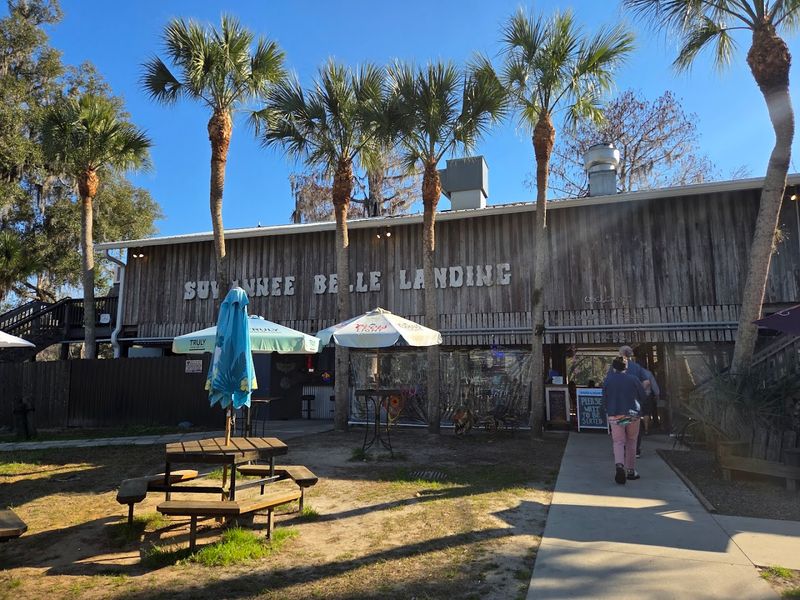 Suwannee Belle Landing