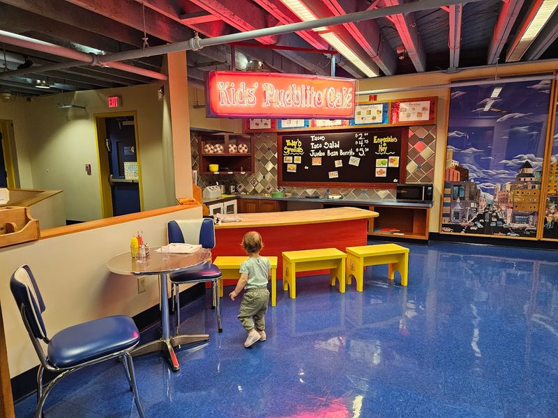 50s Style Diner Cafe