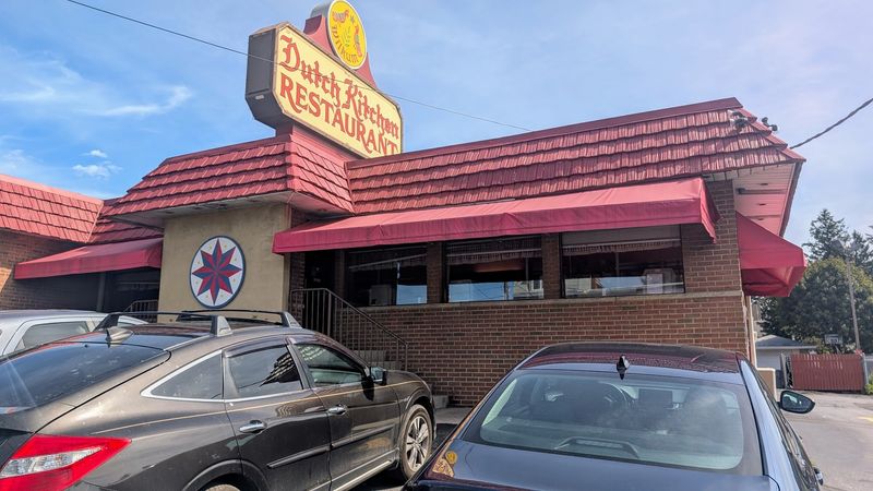 Road-Trip Friendly: Hours, Location, and Pit Stops