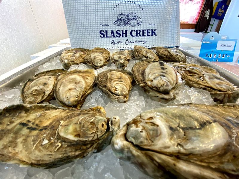 Risky Business Seafood (Hatteras and Ocracoke)