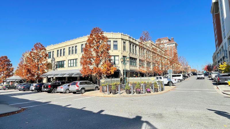 Architecture Straight Out of a 1920s Movie Set