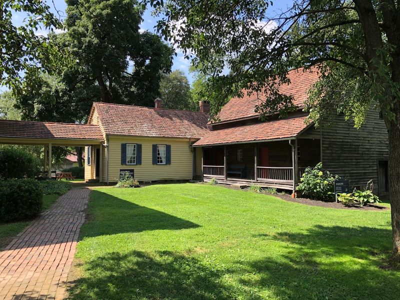 More Than a Dozen Original Structures to Explore