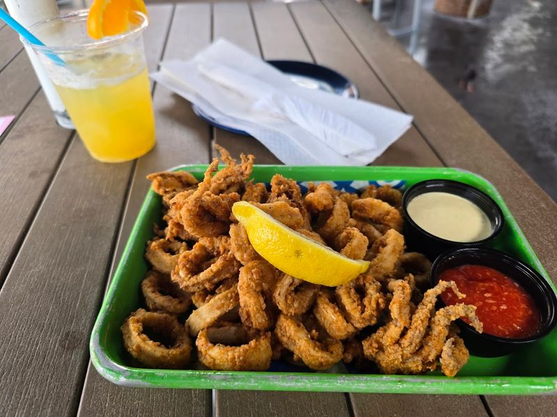 Food That Makes Sense at the Beach