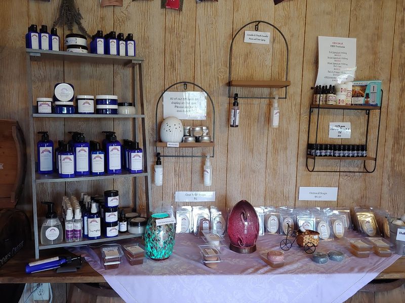 Browse the Lavender Goods Like a Treasure Hunt