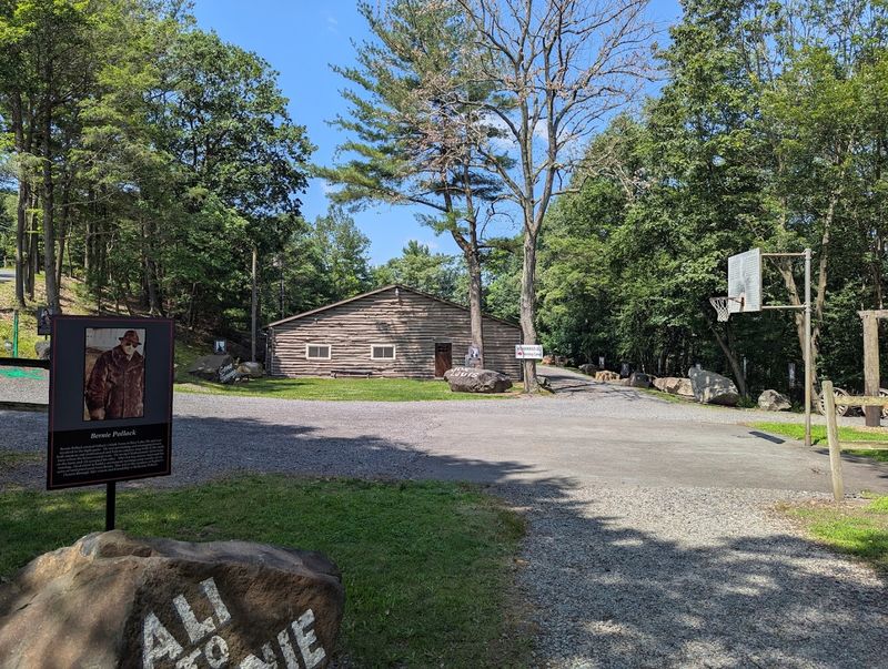 Bunkhouses for Fighters and Sparring Partners