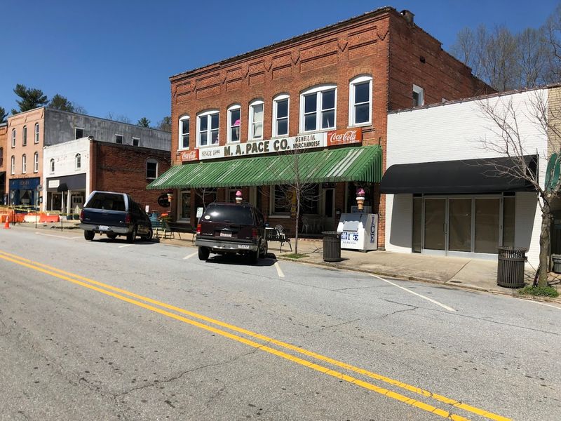 Visitor Info: Small Town, Big Experience