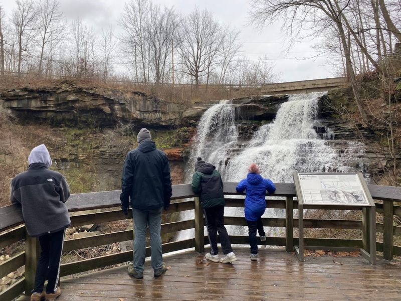 Best Times to Visit Brandywine Falls