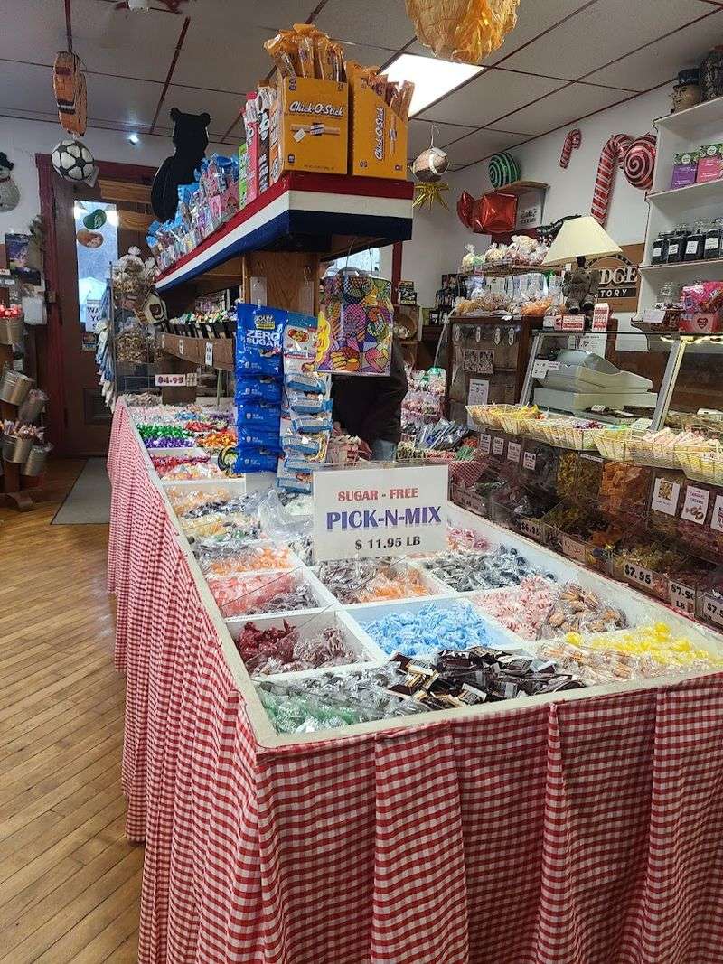 Trail Mix and Snacks for AT Hikers and Travelers