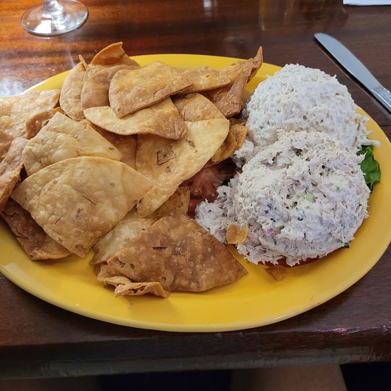 Relish Craft Kitchen & Bourbon Bar - Raleigh