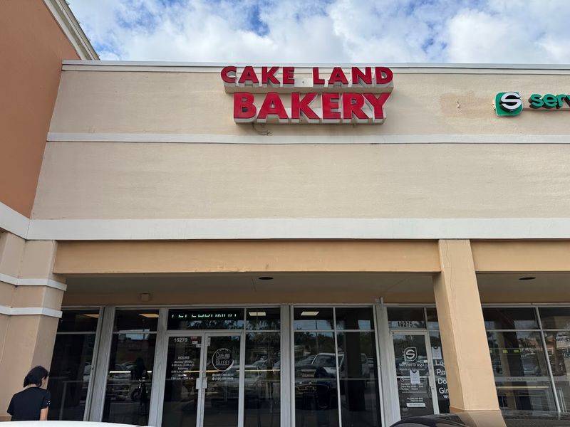 Cakeland Bakery &ndash; Miami and Kendall, FL