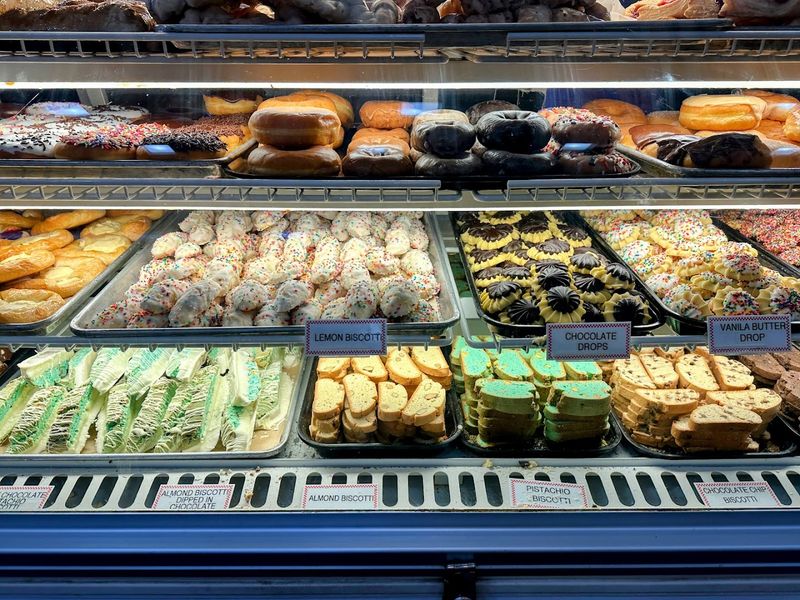 Corbo's Bakery (Cleveland, OH)