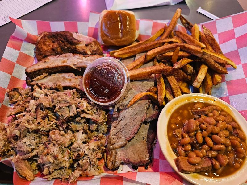 Ray's Country Smokehouse-Grill