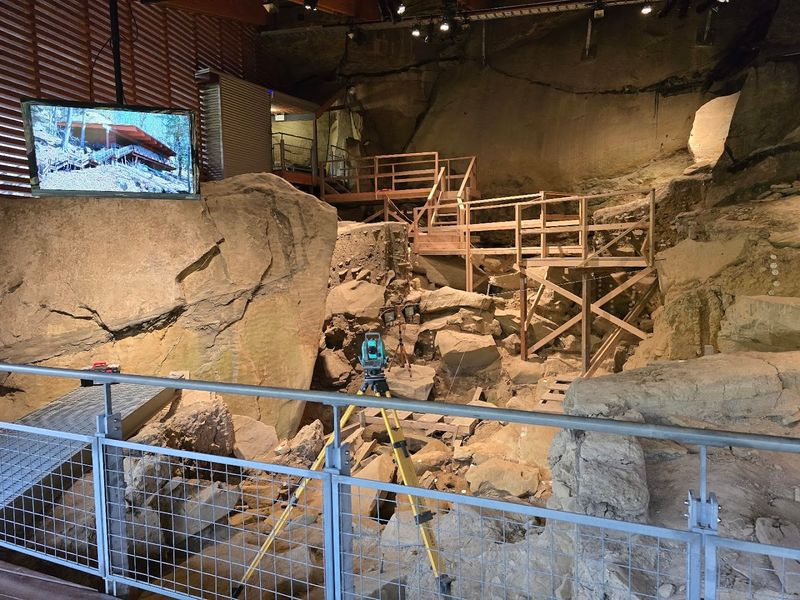 Meadowcroft Rockshelter — One of the Oldest Human Sites in North America