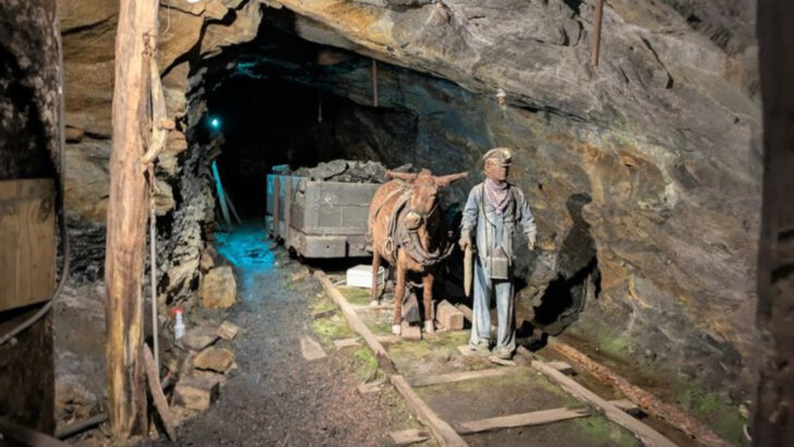 Ride Down Into a Real Pennsylvania Coal Mine on This Unforgettable Underground Tour