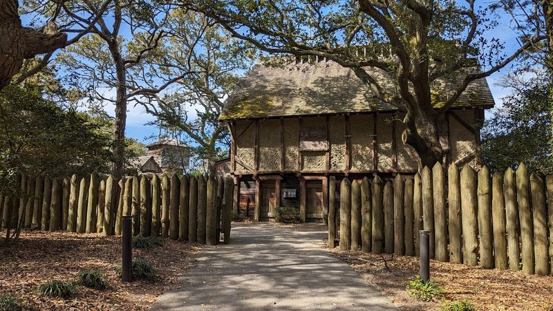 The 1587 Lost Colony And The Arrival Of Families