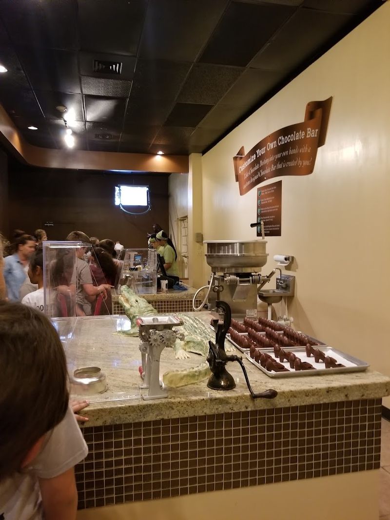 Create Your Own Custom Chocolate Bar