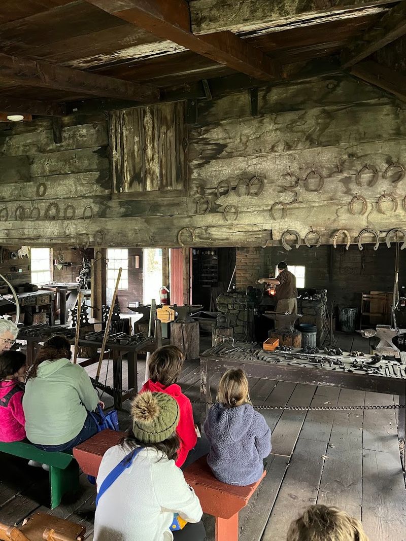 Guided Tours and Knowledgeable Interpreters