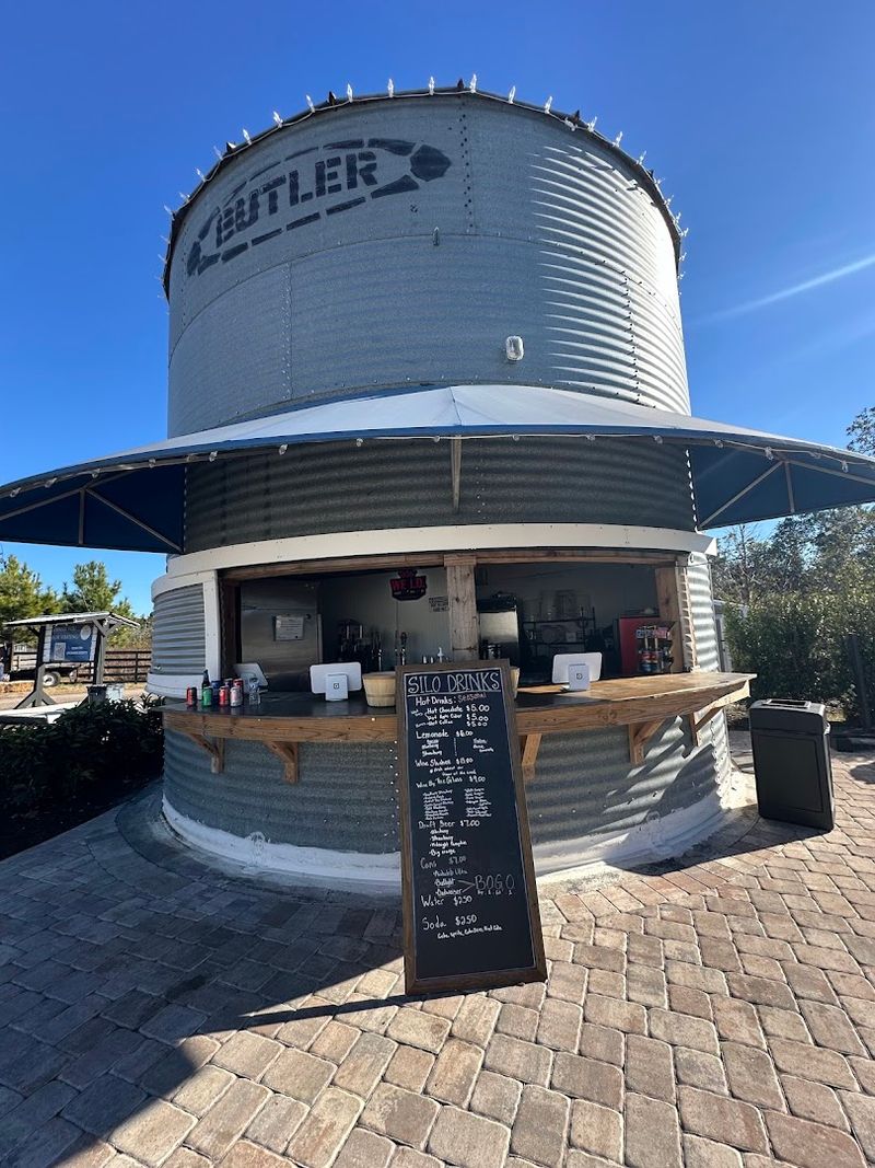 Food Trucks, Treats, and Farm Snacks