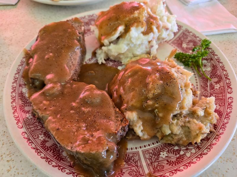 Homestyle Turkey, Pork, and Classic Dinners