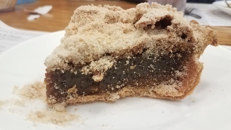 Handmade Crusts with Old-Fashioned Technique