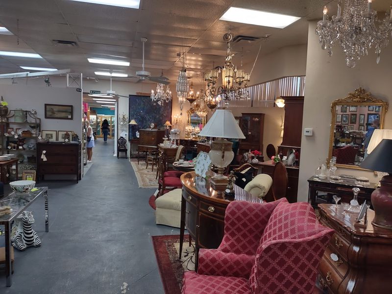 Navigating 200 Dealers Without Overwhelm