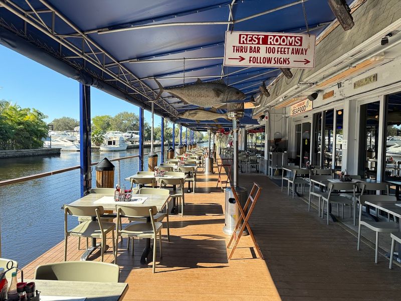 Rustic Inn &mdash; Fort Lauderdale