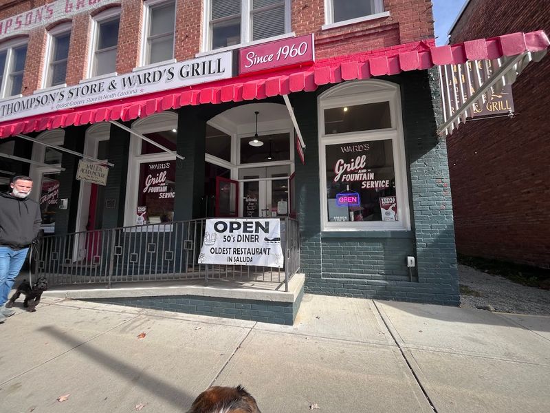 Ward's Grill (Saluda)